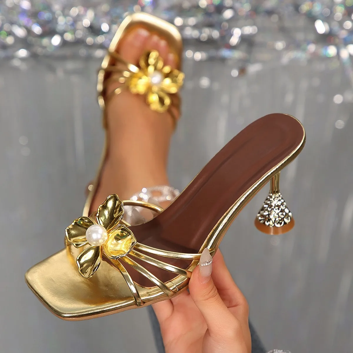 Women'S Shoes Plus Size - Vintage Metal Flower Crystal Cone Heel