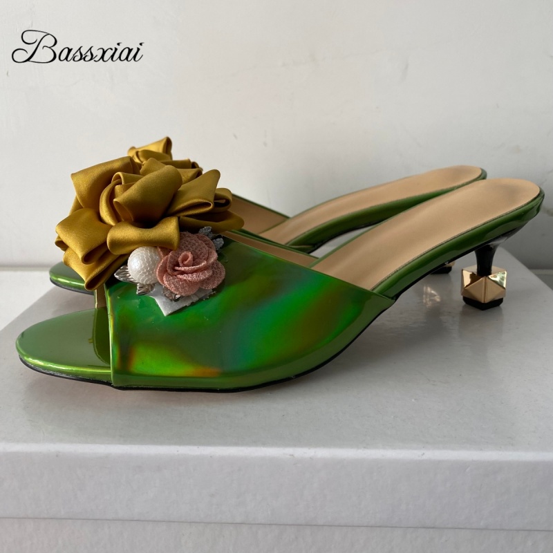 Crystal Decor Handmade Flower  - Women'S Shoes Kitten Heels 评论和价格