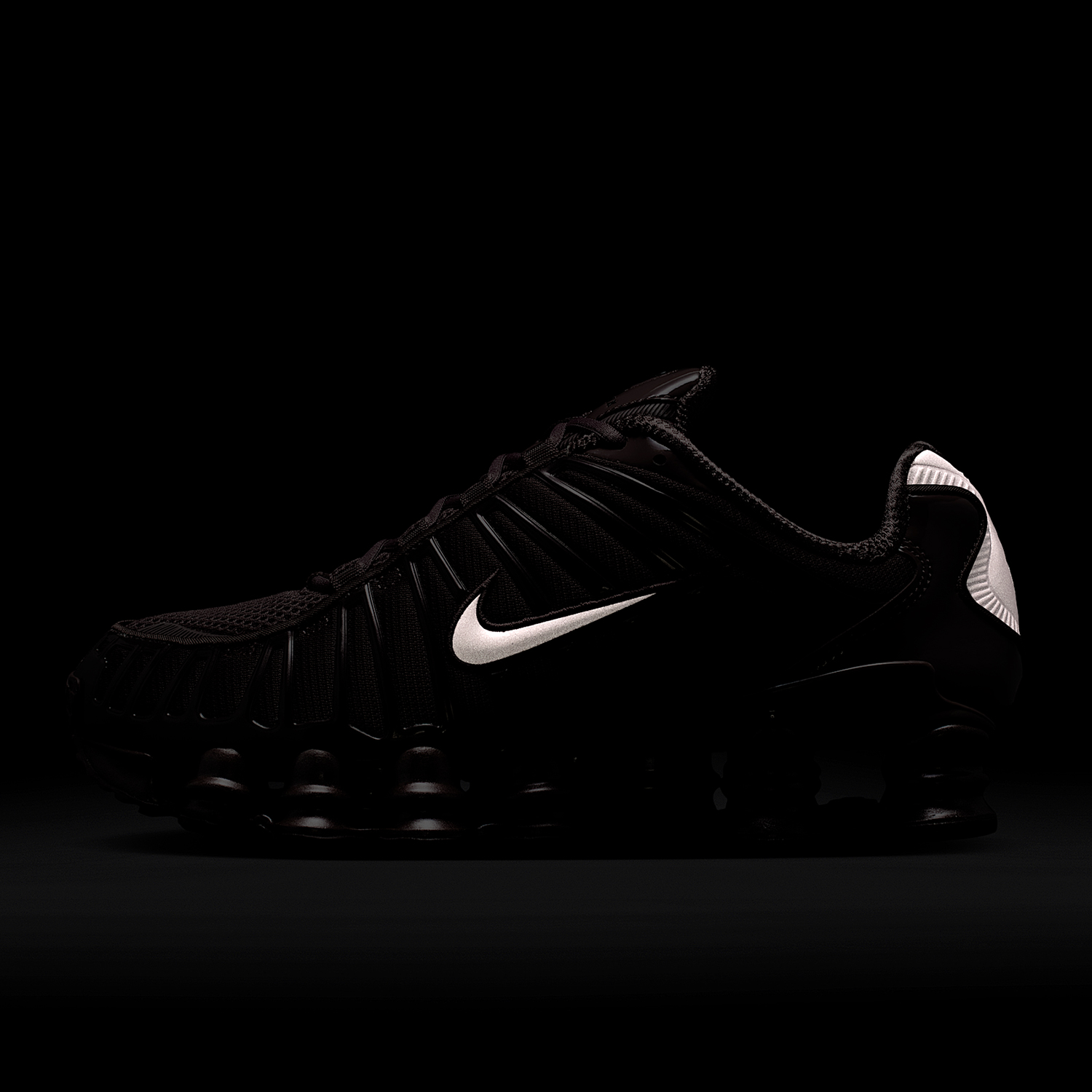 Nike Authentic Shock TL Women' - Women Shoes Nb 评论和价格