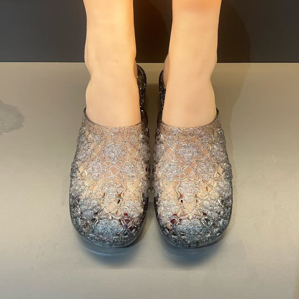 New Sparkling Cut-outs Sandals - Jelly Sandal Women 评论和价格